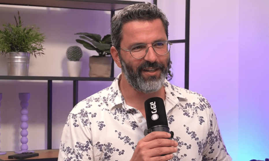 היוצר אלירן מלכה: "אני לא יודע מה הזהות שלי, בגיל 46 זה רק מחמיר" – מדברים ציונות דתית פרק 5